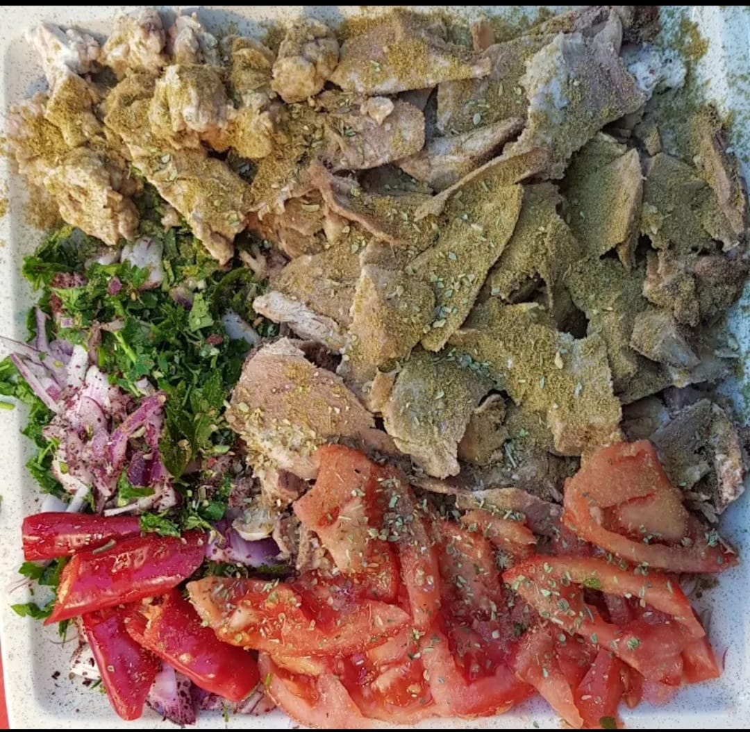 Meşhur Tarihi Agora Konak En Yakın Söğüş Satış Sipariş Hizmeti